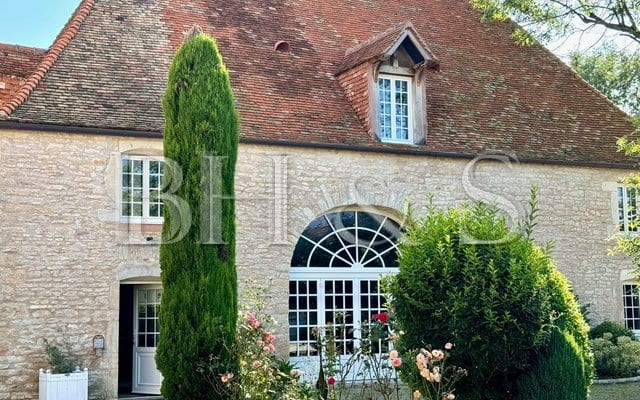 Maison Ancienne - 5 minutes Beaune 