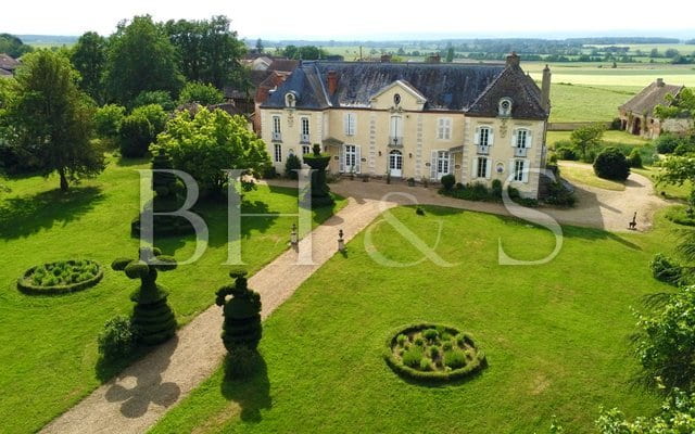 Chateau - 15 minutes de Beaune 