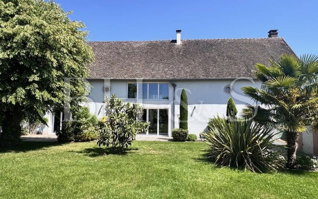 Renovated house, 20 minutes Beaune 